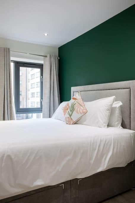 Luxury, Sleeps 6, City Centre Belfast Bagian luar foto