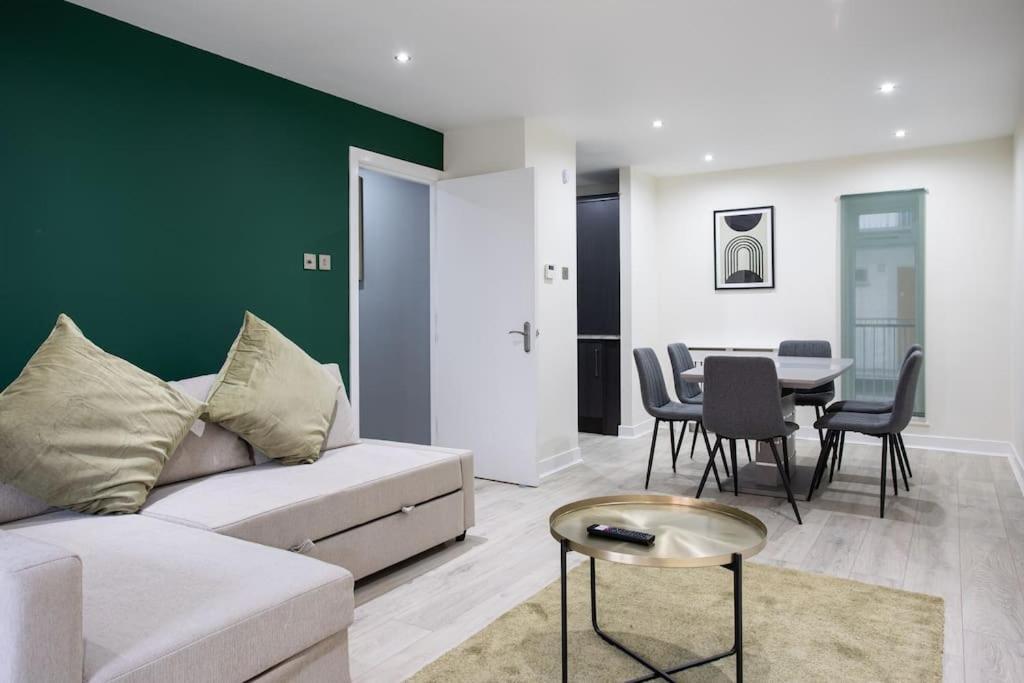 Luxury, Sleeps 6, City Centre Belfast Bagian luar foto