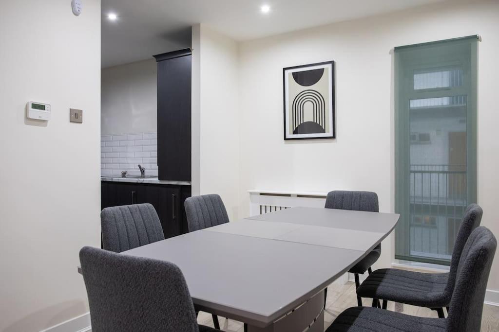 Luxury, Sleeps 6, City Centre Belfast Bagian luar foto